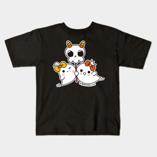 two ghosts cute spooky, cute skull ghost illustration Kids T-Shirt